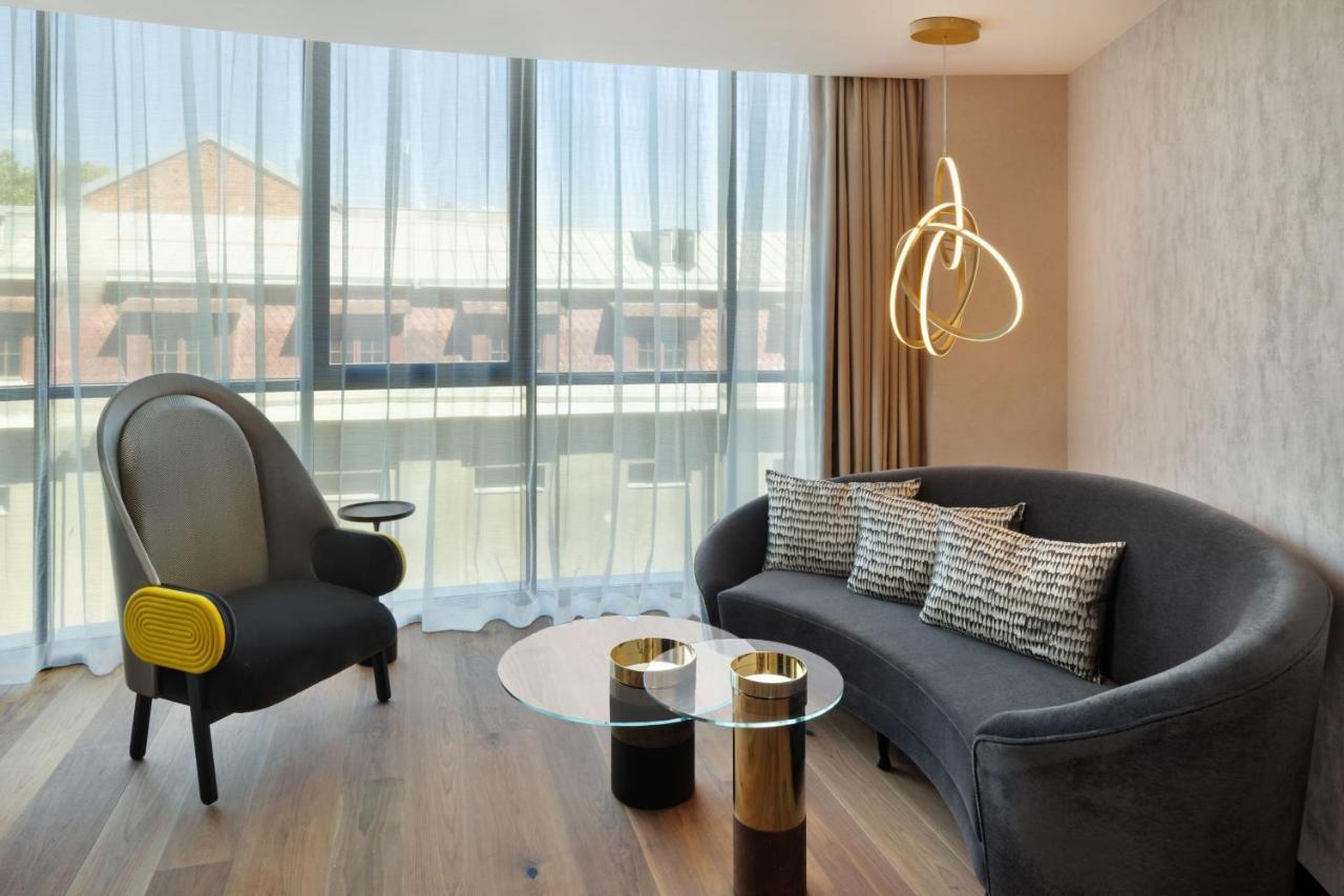 Paragraph Freedom Square, A Luxury Collection Hotel, Tiflis Dış mekan fotoğraf