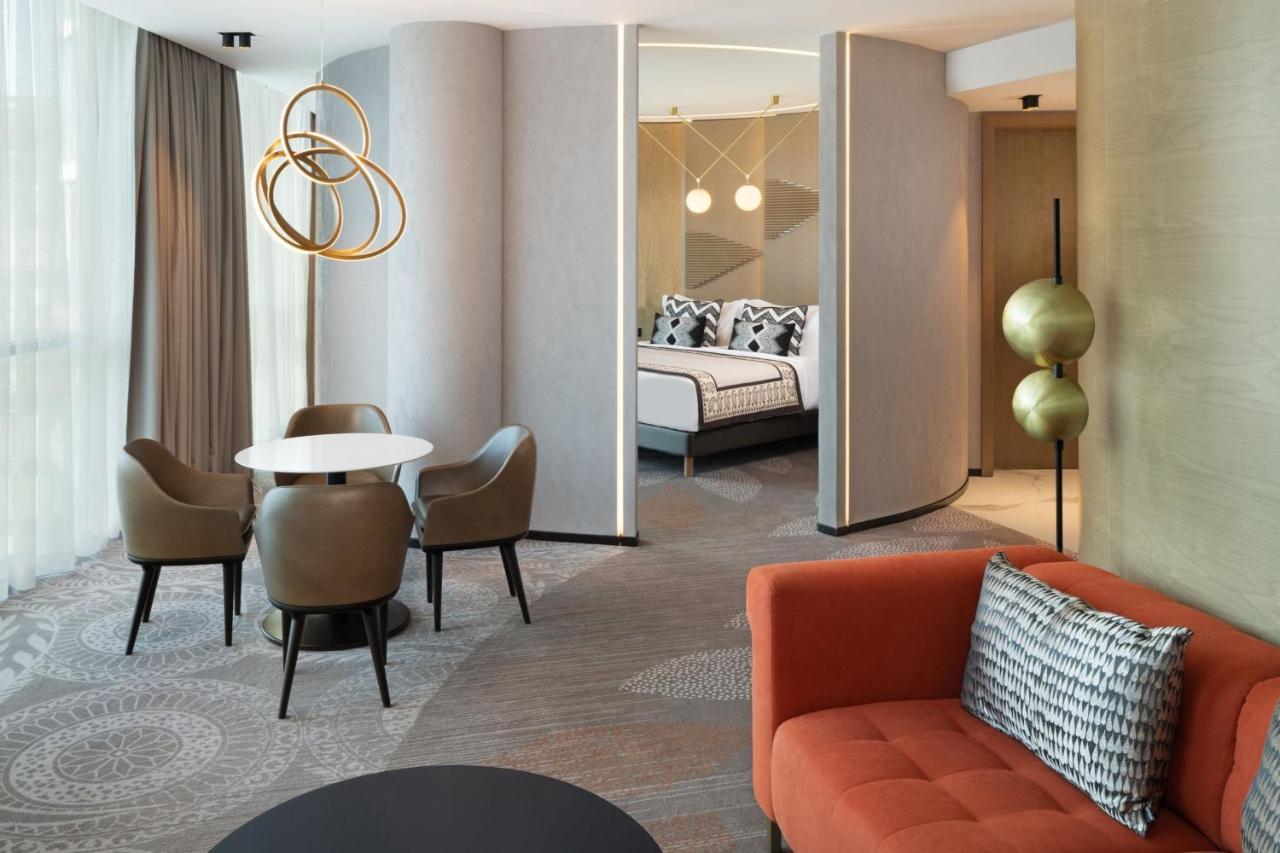 Paragraph Freedom Square, A Luxury Collection Hotel, Tiflis Dış mekan fotoğraf