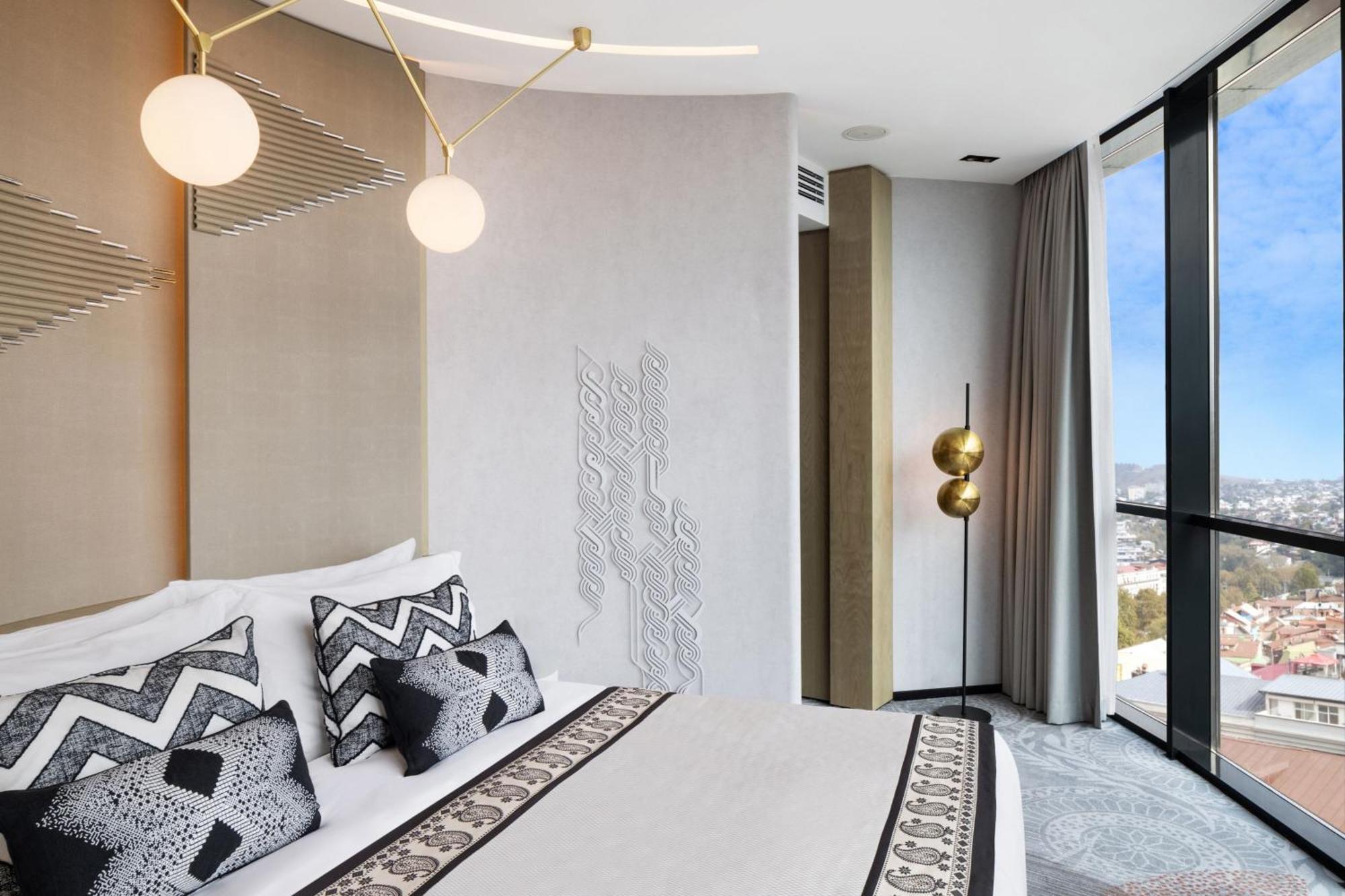 Paragraph Freedom Square, A Luxury Collection Hotel, Tiflis Dış mekan fotoğraf