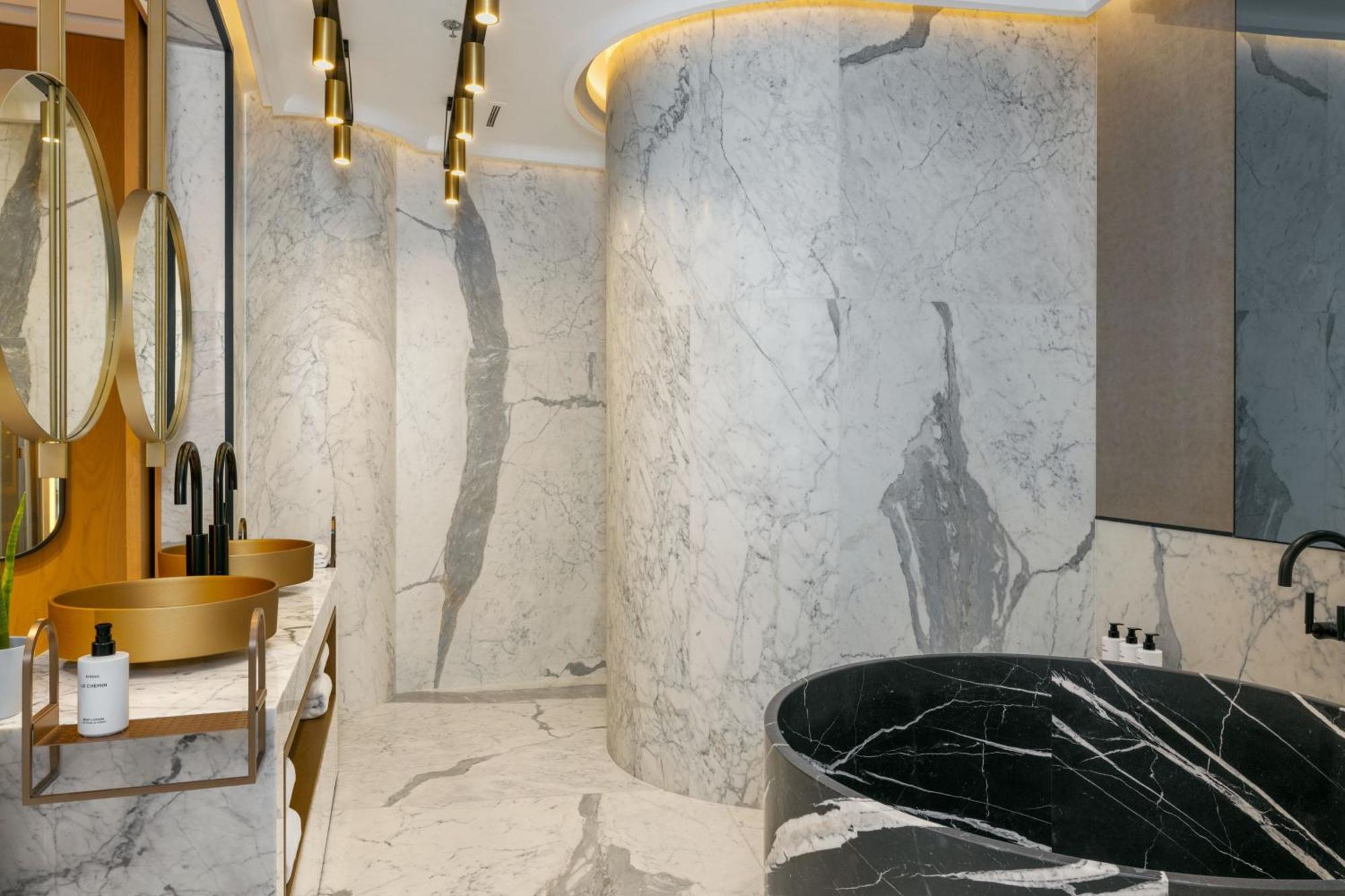 Paragraph Freedom Square, A Luxury Collection Hotel, Tiflis Dış mekan fotoğraf